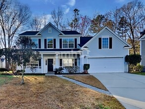 Building Photo - 110 Pristine Ct