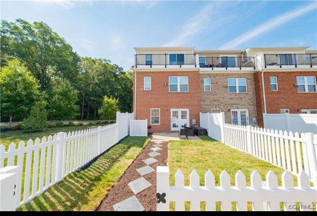 Building Photo - 11300 Duncan Park Ct