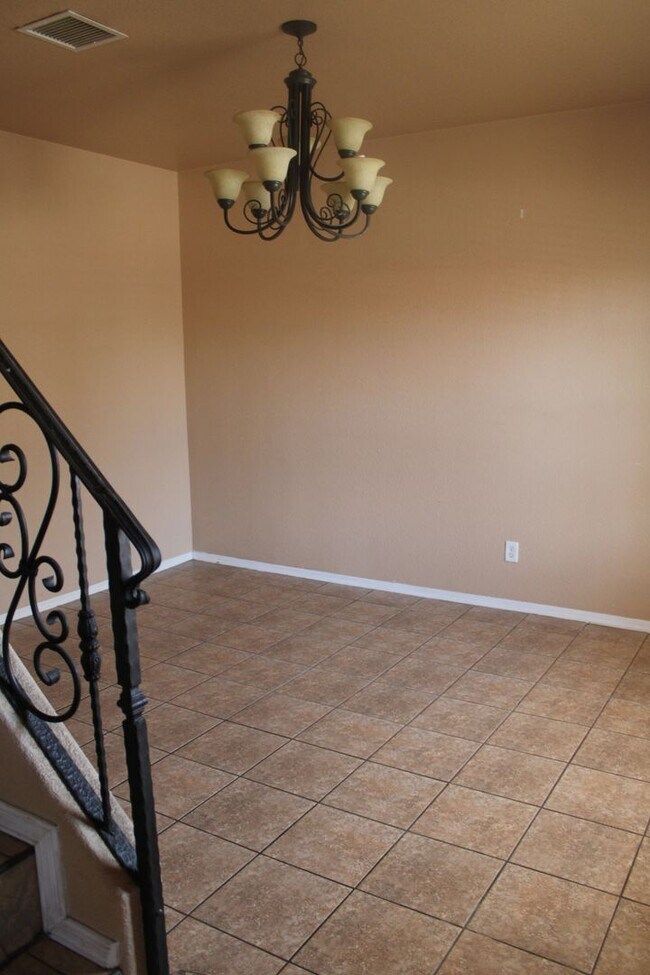 Building Photo - 4056 Tibuni Pl