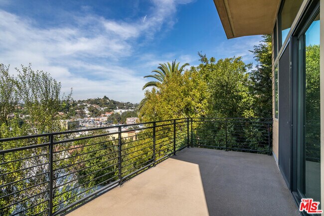 Foto del edificio - 1912 Liberty Ct