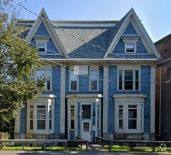 Building Photo - 2429 Brunswick St