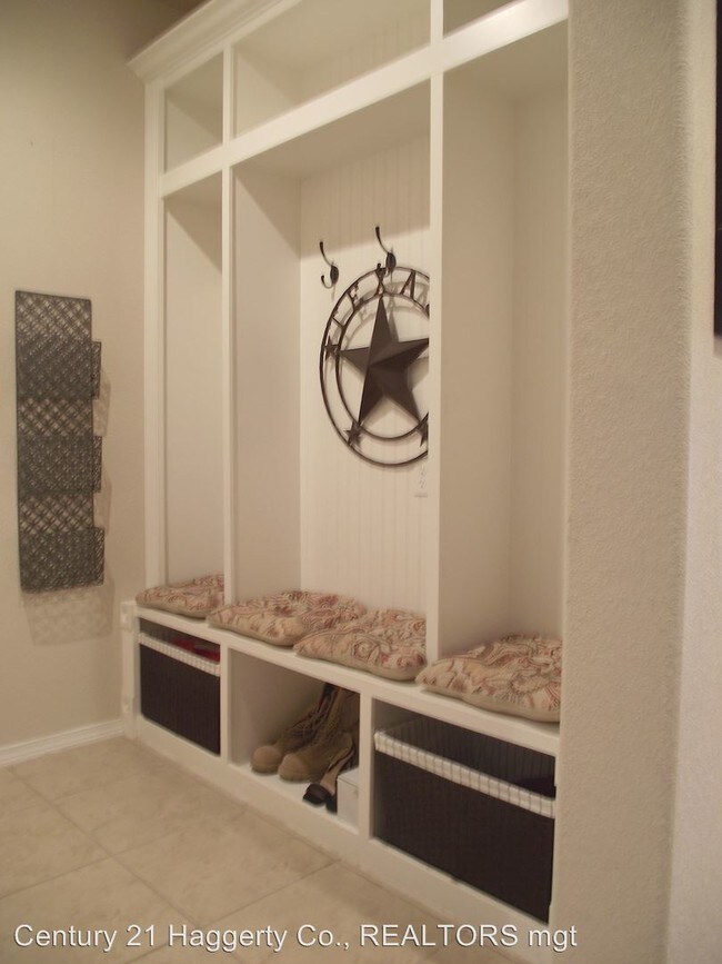Foto del edificio - 3 br, 2 bath House - 14677 Randall Cunningham