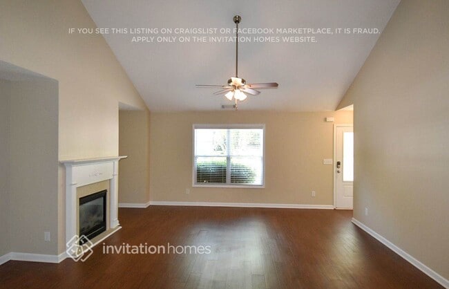 Building Photo - 3816 Pine Village Pl