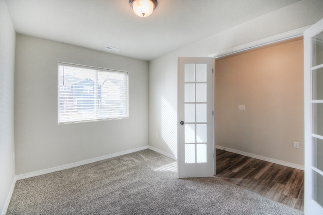 Building Photo - 4611 Amazonite Dr