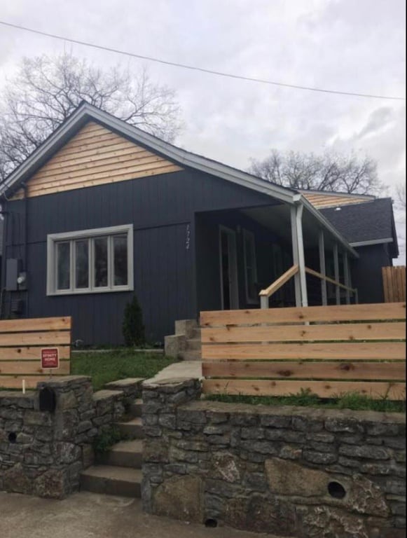 Building Photo - 1724 Arthur Ave