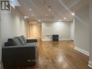 Building Photo - 23 Casabel Dr