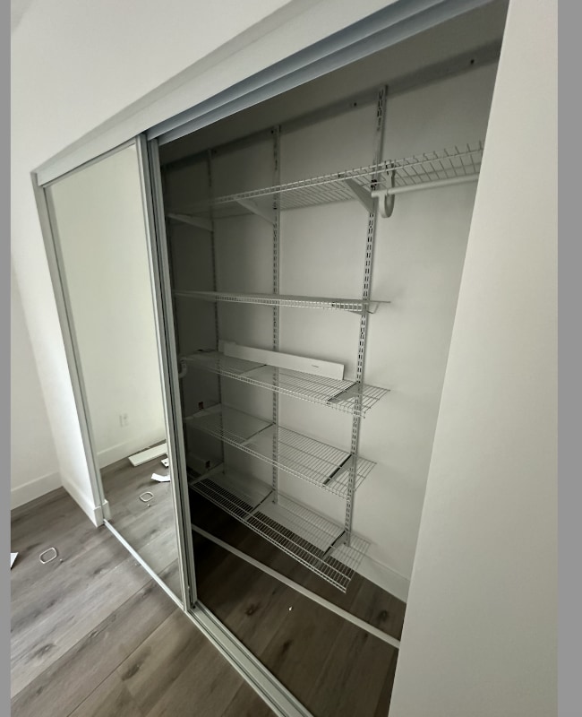 Building Photo - 316 W 54th St