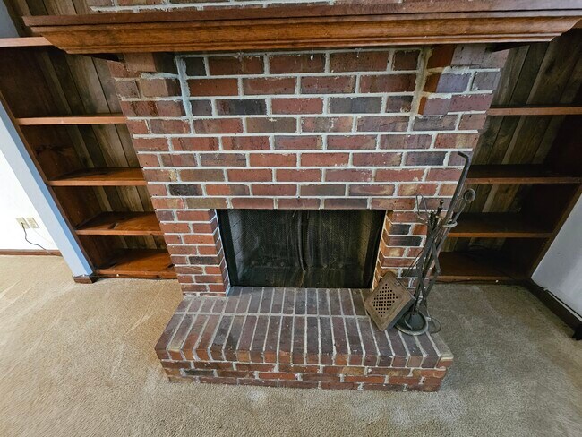 Foto del edificio - 324 Teal Ln