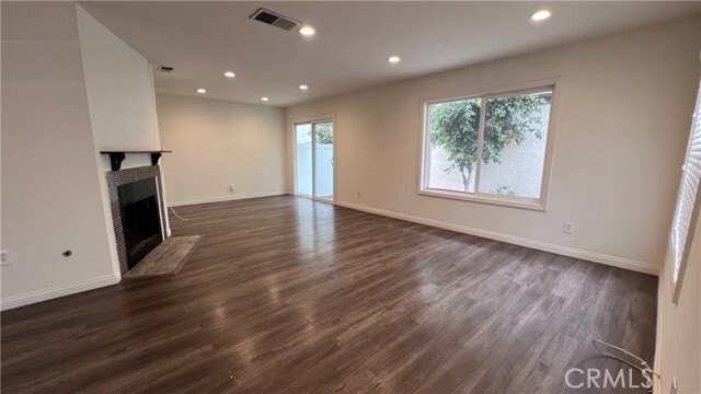 Building Photo - 1206 S Cypress Ave