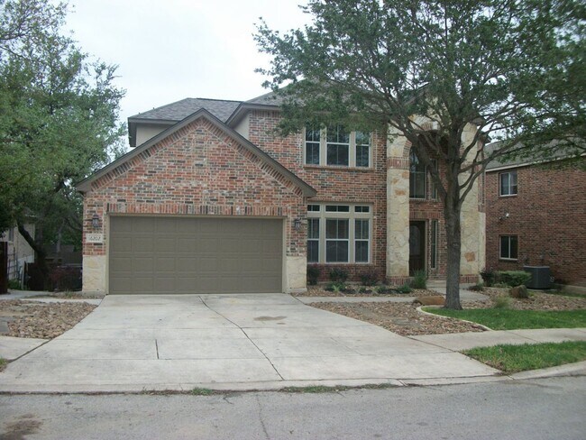 Building Photo - BEAUTIFUL HOME IN A GATED COMMUNITY!