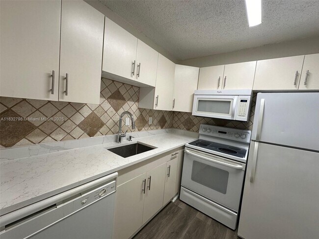 Foto del edificio - 2775 Taft St