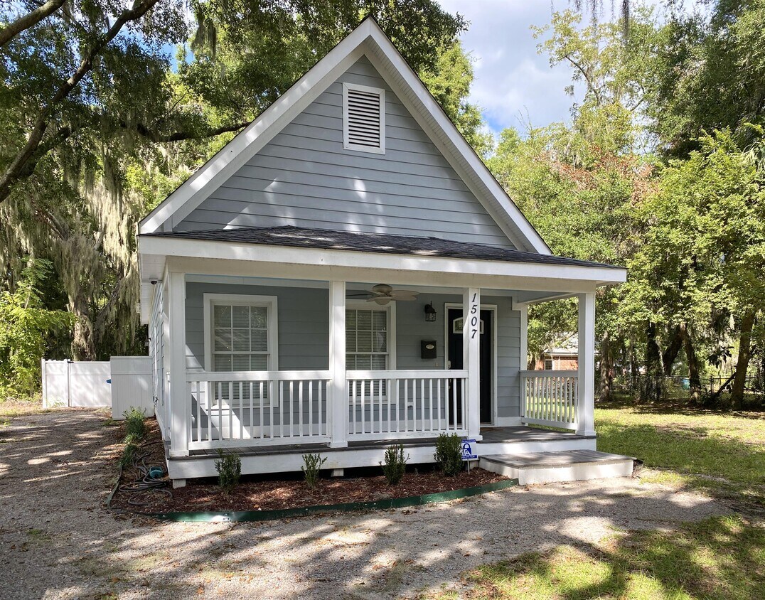1507 Washington St, Beaufort, SC 29902 House Rental in Beaufort, SC