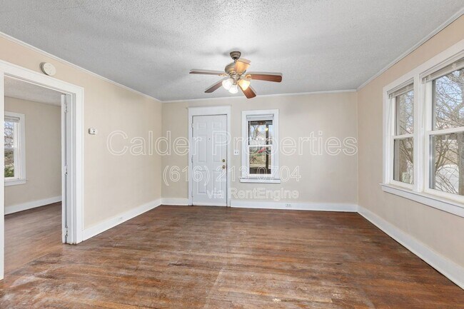 Foto del edificio - 950 Merritt St SE