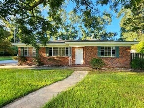 Building Photo - 102 Chippewa Dr