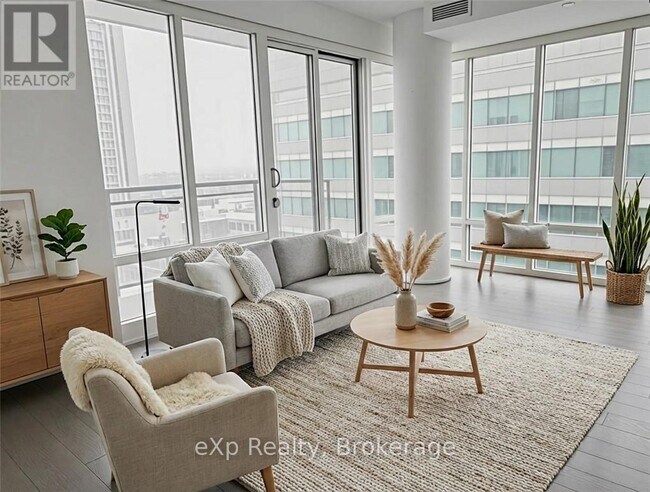 Photo du bâtiment - 85 Duke St W