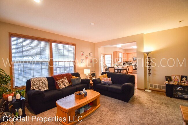 Building Photo - 4 br, 3.5 bath House - 7752 Cottonwood Lane