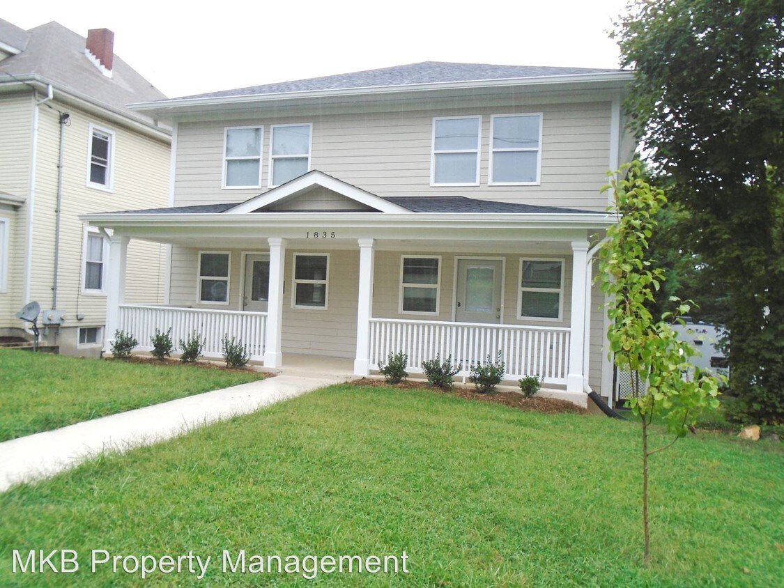 Foto principal - 1835 Oxford Ave SW