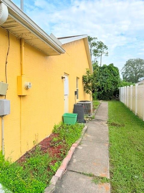 Foto del edificio - 12 Fallen Oak Ln