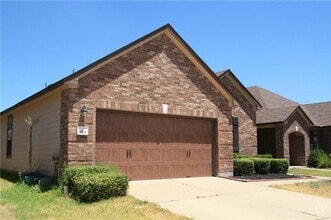 Building Photo - 824 Watson Way