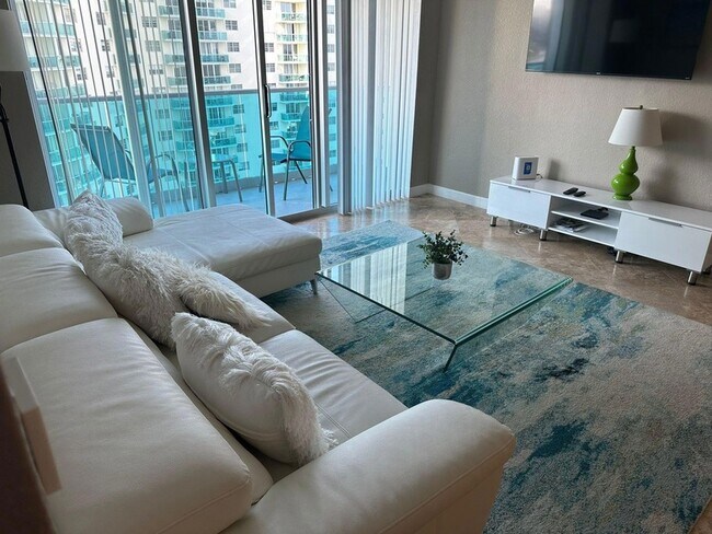 Building Photo - 4001 S Ocean Drive Unit 11M