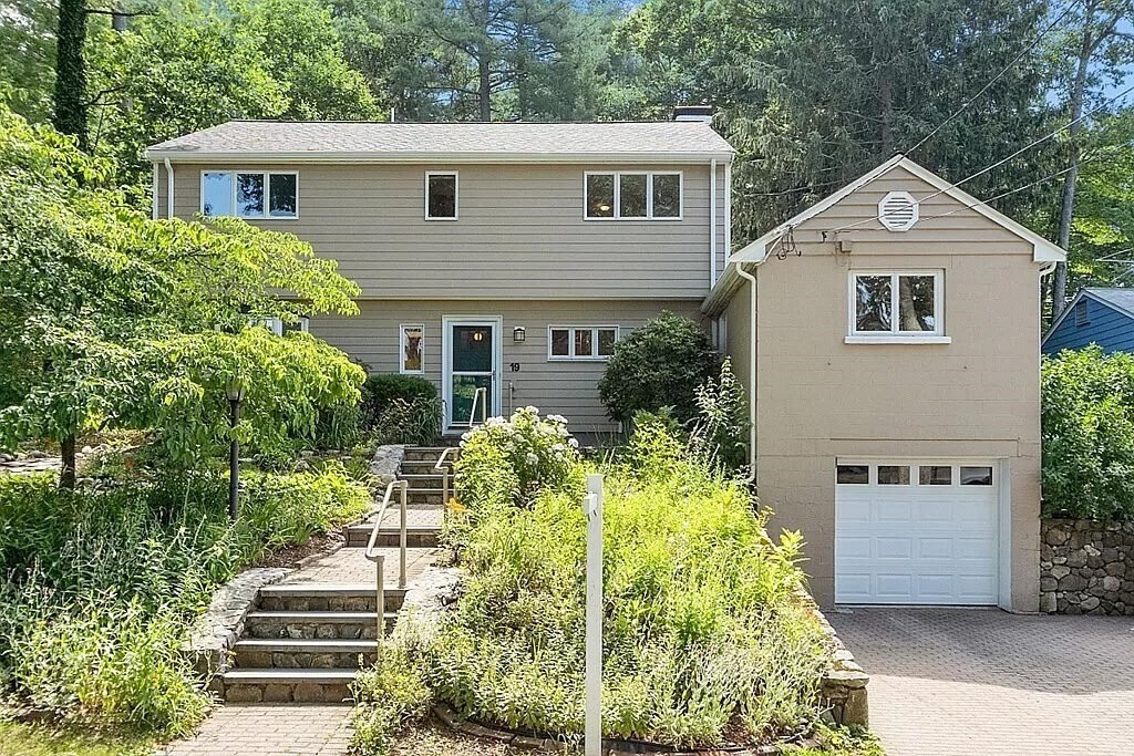 Foto principal - 19 Pine Knoll Rd