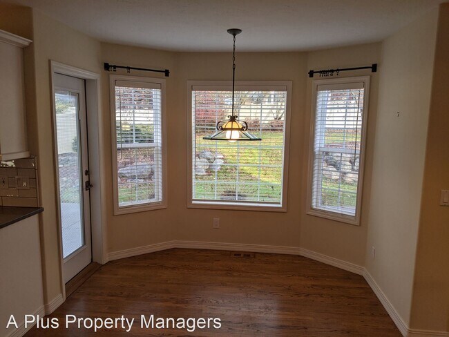 Building Photo - 3 br, 2.5 bath House - 2271 E Sundown Dr