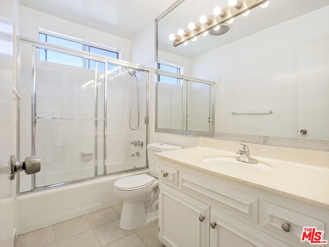 Foto del edificio - 1538 11th St