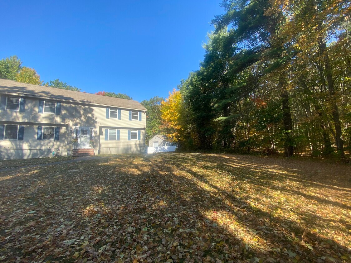 1429 Tatnic Rd, Wells, ME 04090 Townhome Rentals in Wells ME