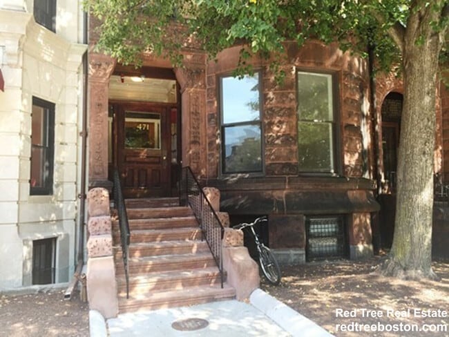Photo - 471 Commonwealth Ave Apartment