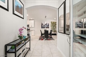 Building Photo - 14672 Edgewater Cir