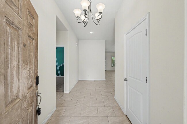Building Photo - 12250 Antilles Ln