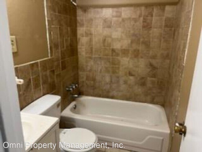 Building Photo - 2 br, 1 bath House - 4447 MEDLEY LN
