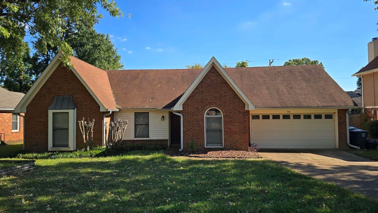 Foto principal - 1388 Hardwood Trail