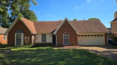 Building Photo - 1388 Hardwood Trail