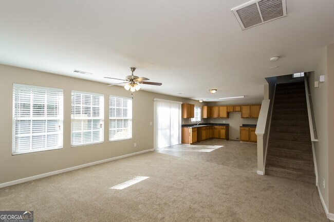 Foto del edificio - 5677 Sable Way