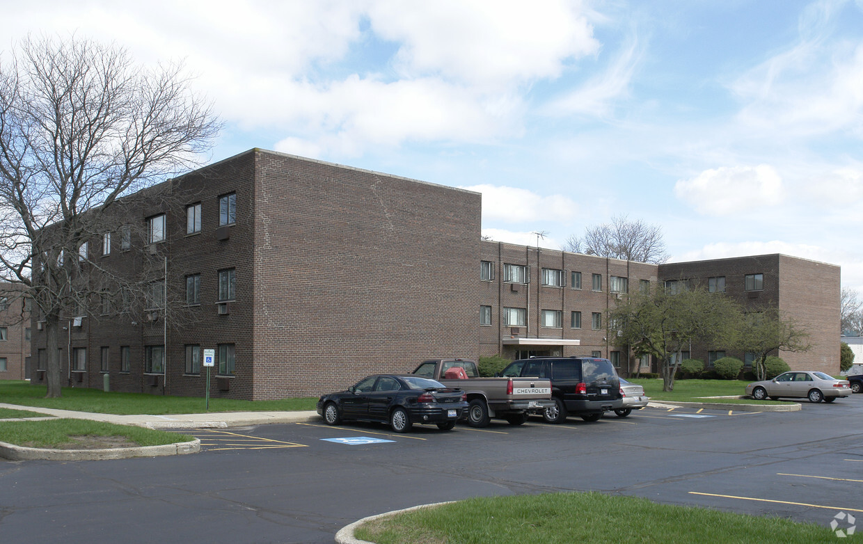 Building Photo - Crystal Terrace Apartments