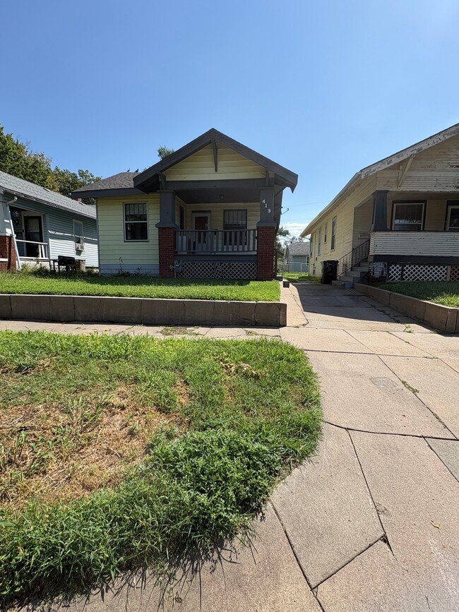 Foto del edificio - 413 S Phillips Ave