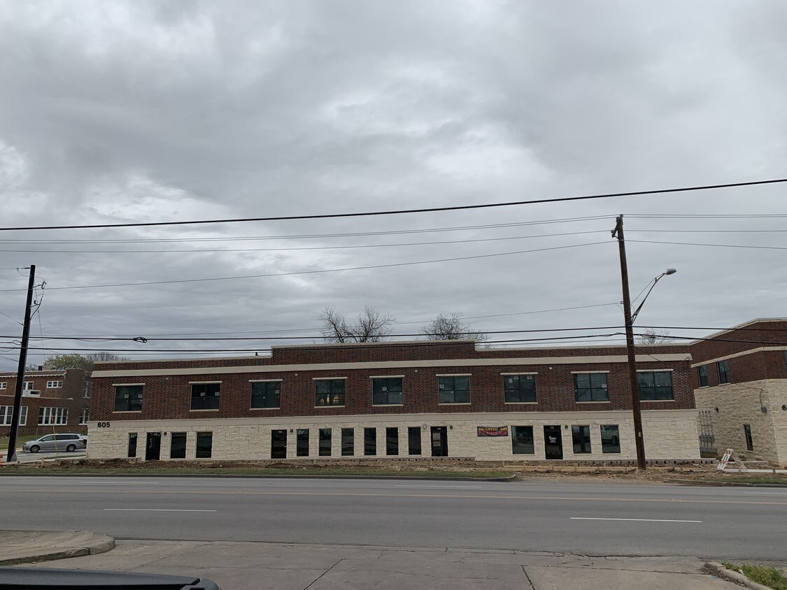 605 E University Ave, TX 78626 Apartments in