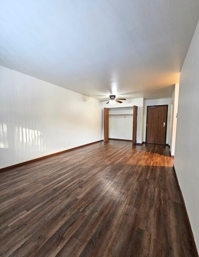 Foto del edificio - Parkwood Glen