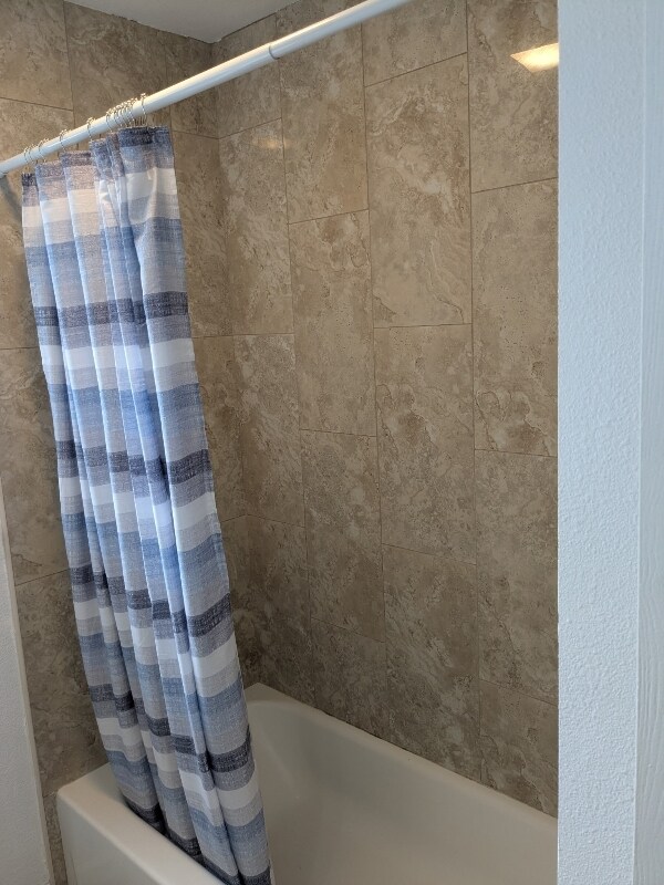 Foto del edificio - 395 W Holland Ave