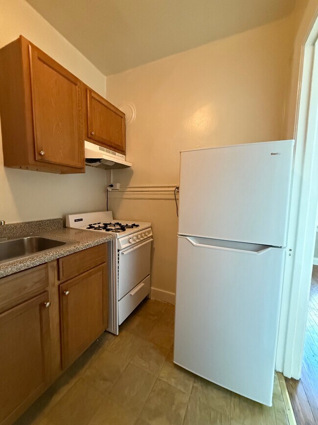 Foto del edificio - 694 Bush St