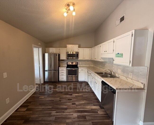 Building Photo - 4198 Highgate Ct