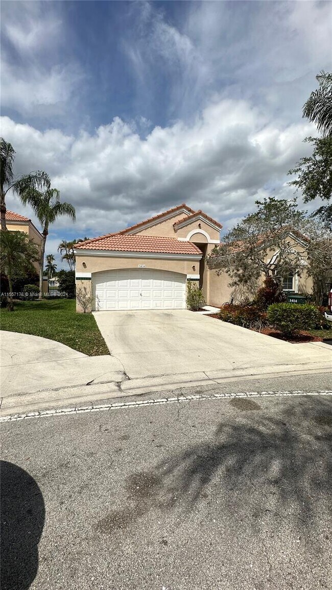 Building Photo - 1414 Harbour Side Dr
