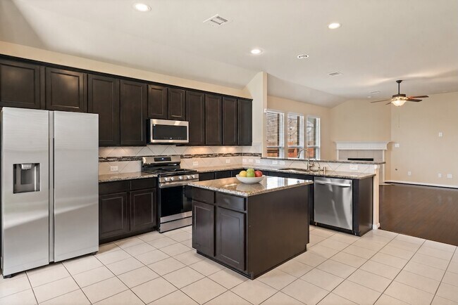 Foto del edificio - 14811 Ashley Creek Ct