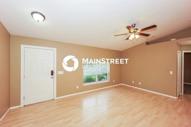 Building Photo - 3 Bedroom Pet-Friendly Home in North Port, FL with Main Street Renewal
