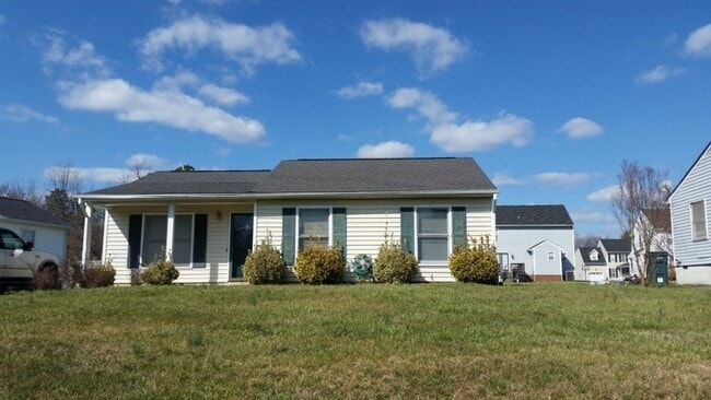 Building Photo - 5506 Dendron Dr