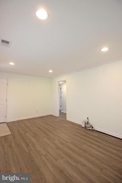 Primary Photo - 614 Larchmont Ave