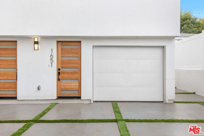 Foto del edificio - 1651 Selby Ave