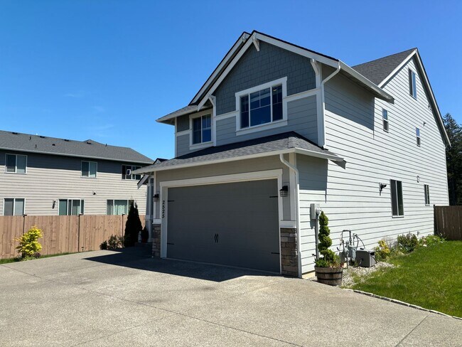 Foto del edificio - 2525 200th St Ct E