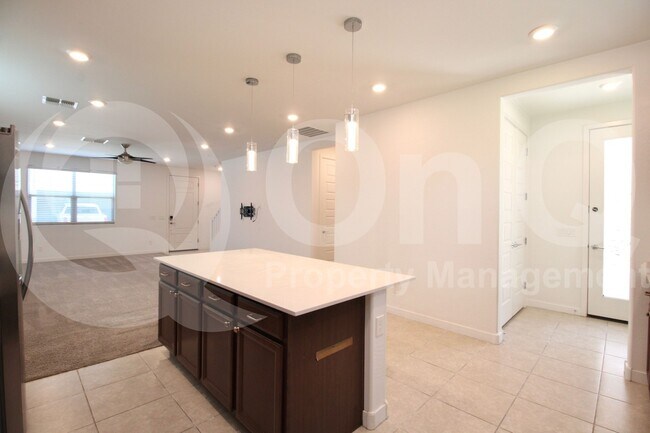 Foto del edificio - 1158 E Sabino Dr